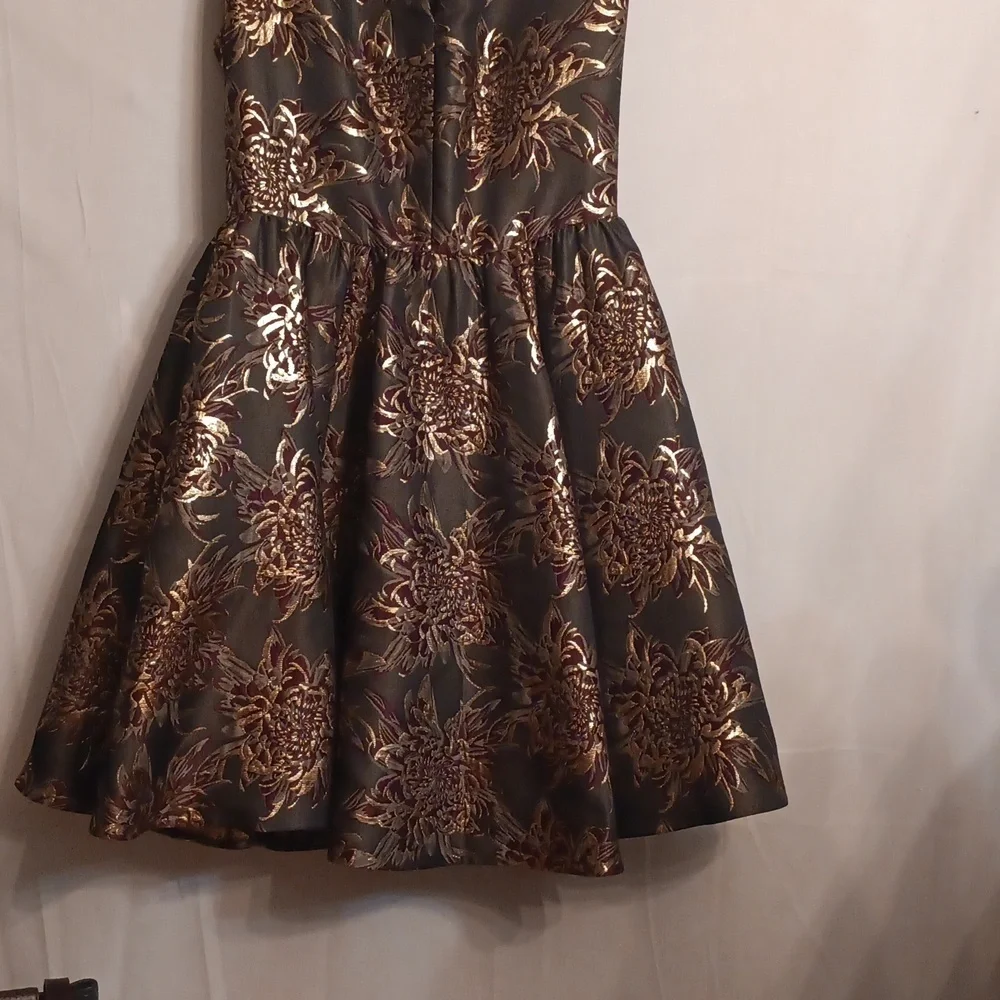 Ted Baker Elegant Gold and Black Floral Dress Size 3 - Picture 2 of 12